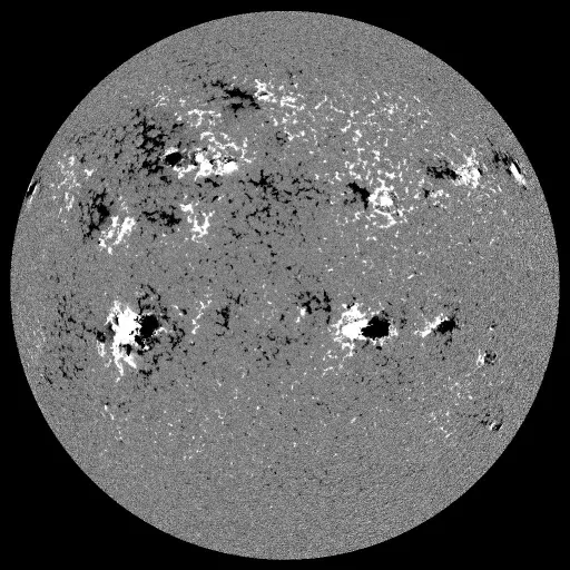 Solar Magnetic Fields
