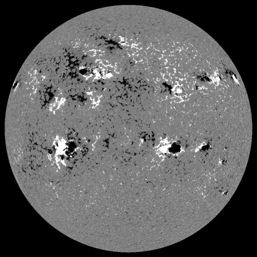 Solar Magnetic Fields