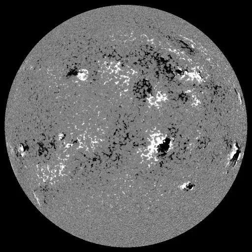 Solar Magnetic Fields