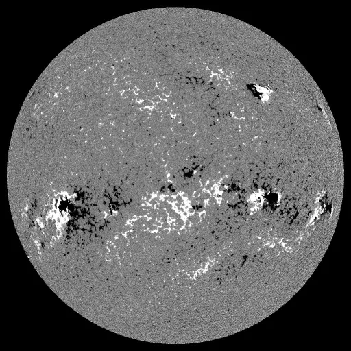 Solar Magnetic Fields