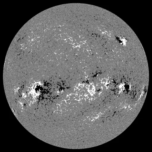 Solar Magnetic Fields