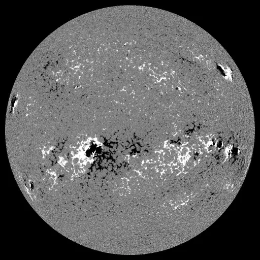 Solar Magnetic Fields