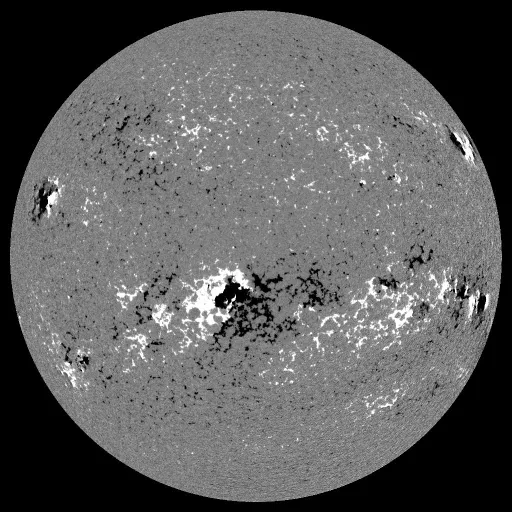 Solar Magnetic Fields