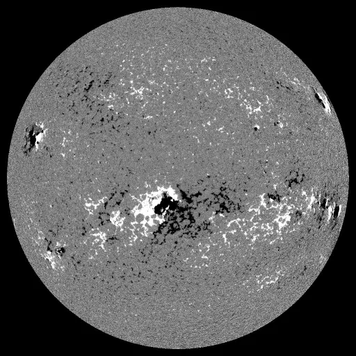 Solar Magnetic Fields