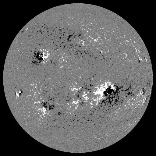 Solar Magnetic Fields