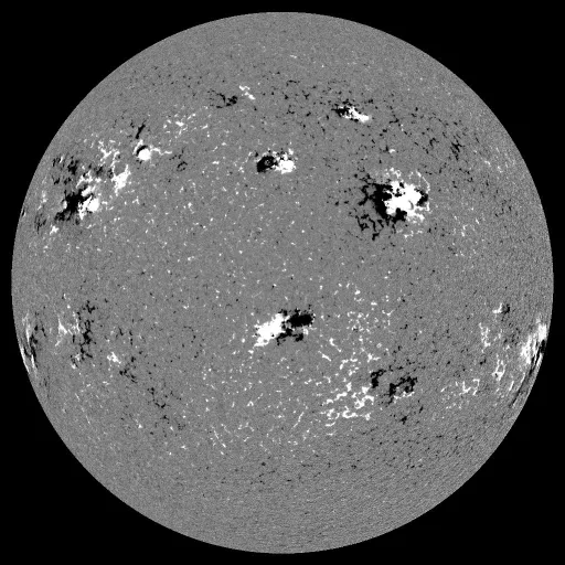 Solar Magnetic Fields