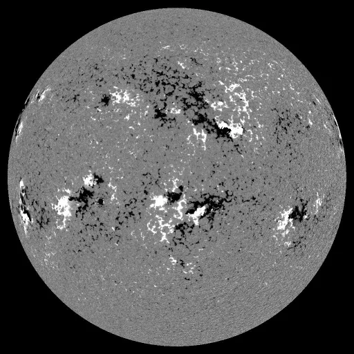 Solar Magnetic Fields