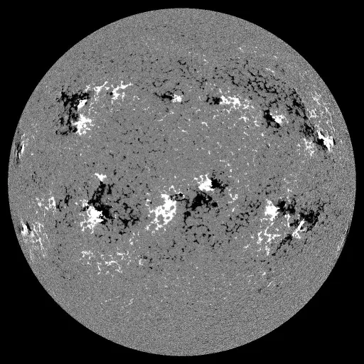 Solar Magnetic Fields