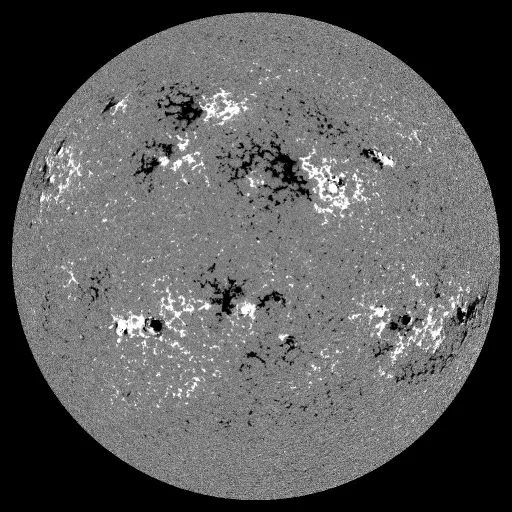 Solar Magnetic Fields