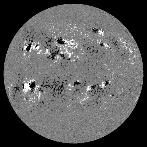 Solar Magnetic Fields