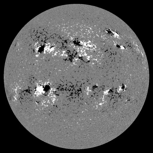 Solar Magnetic Fields