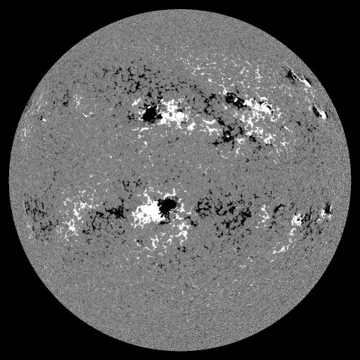 Solar Magnetic Fields