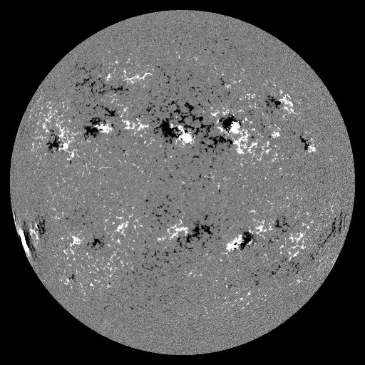 Solar Magnetic Fields