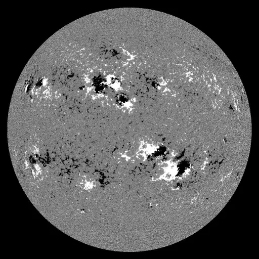 Solar Magnetic Fields