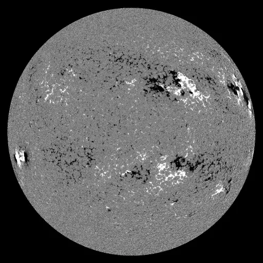 Solar Magnetic Fields