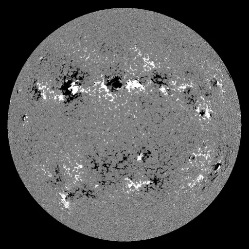 Solar Magnetic Fields
