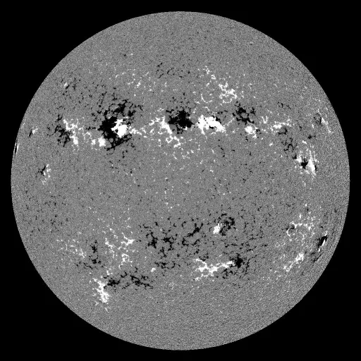 Solar Magnetic Fields