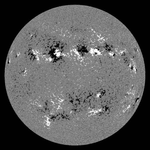 Solar Magnetic Fields