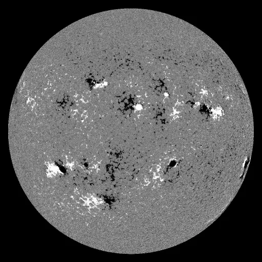 Solar Magnetic Fields