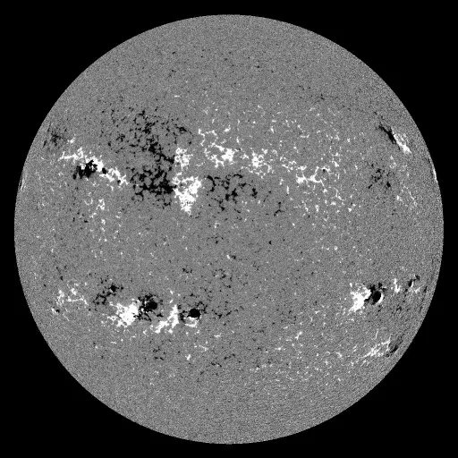 Solar Magnetic Fields