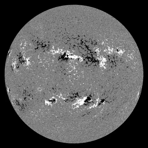 Solar Magnetic Fields
