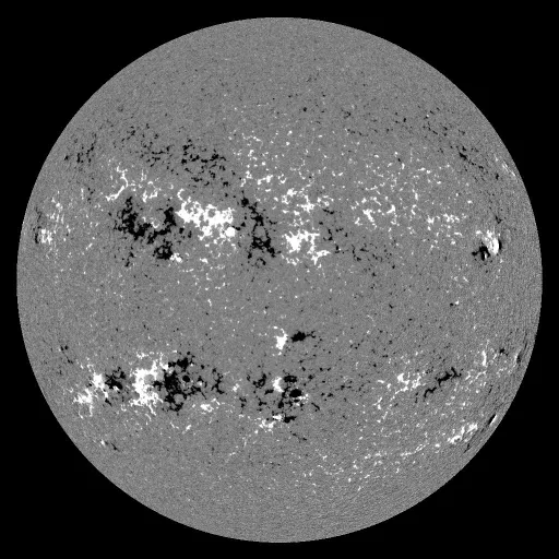 Solar Magnetic Fields