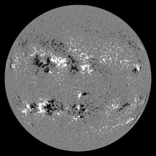 Solar Magnetic Fields