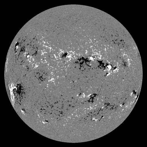 Solar Magnetic Fields