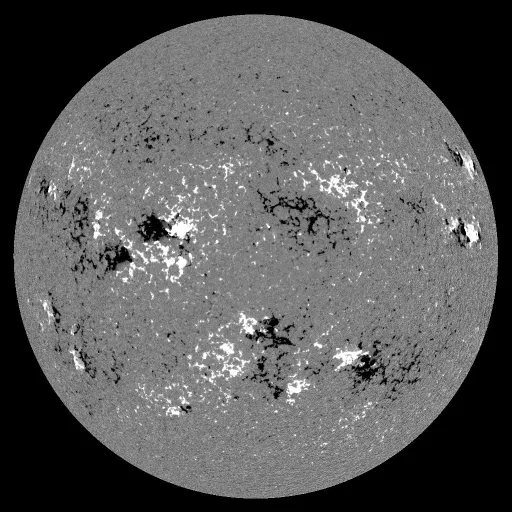 Solar Magnetic Fields
