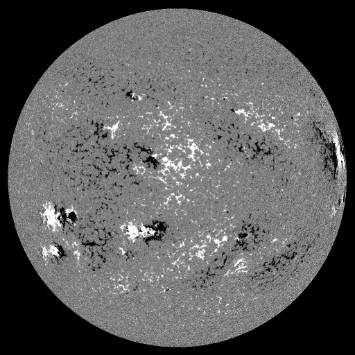 Solar Magnetic Fields
