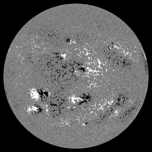Solar Magnetic Fields