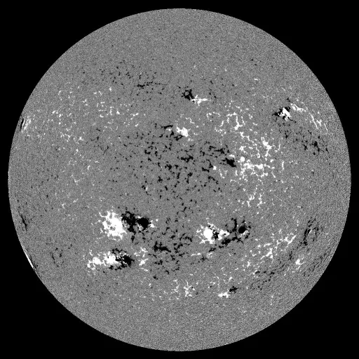 Solar Magnetic Fields