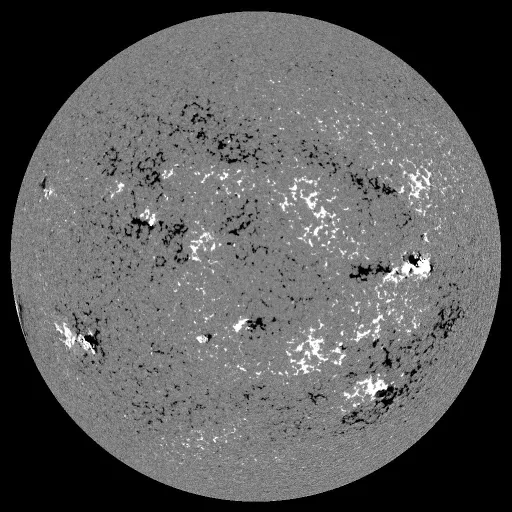 Solar Magnetic Fields