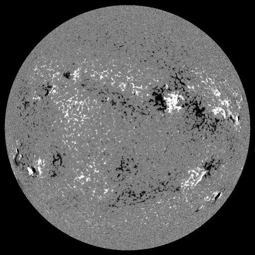 Solar Magnetic Fields