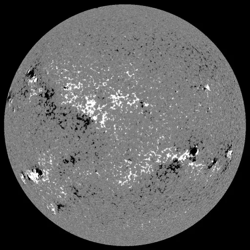 Solar Magnetic Fields