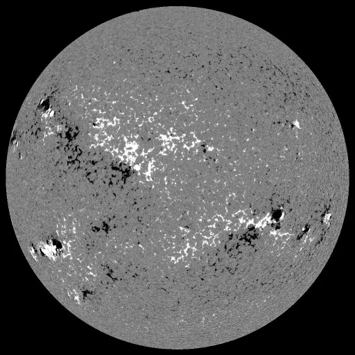 Solar Magnetic Fields