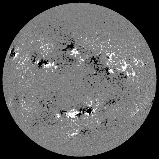 Solar Magnetic Fields