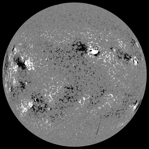Solar Magnetic Fields