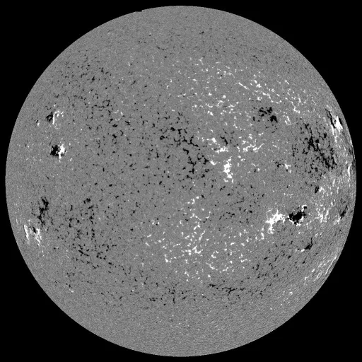 Solar Magnetic Fields