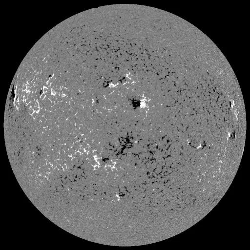 Solar Magnetic Fields