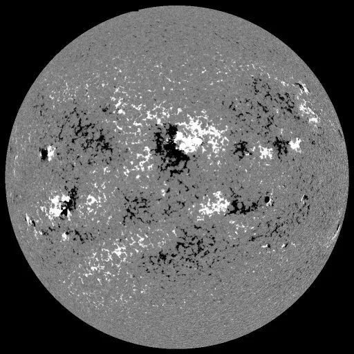 Solar Magnetic Fields