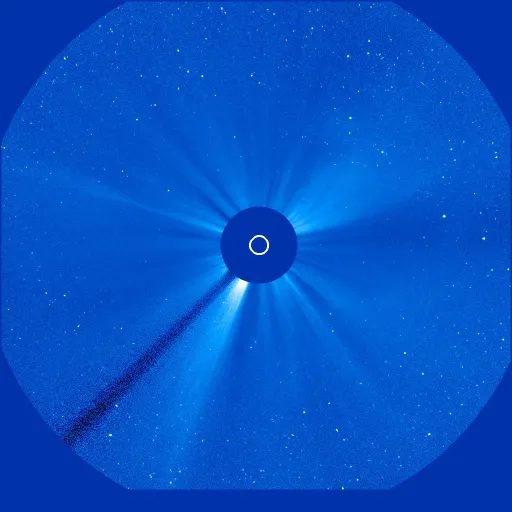 Дальняя корона Солнца