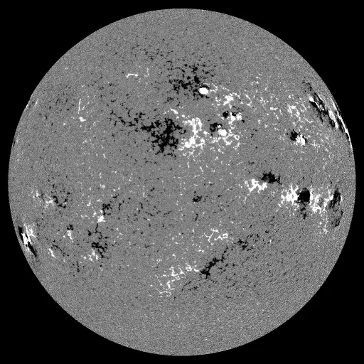 Solar Magnetic Fields