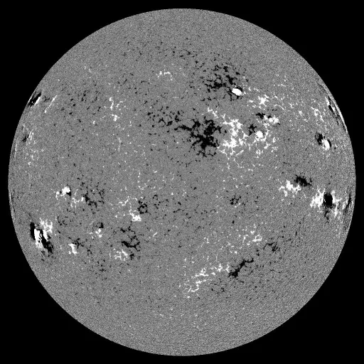 Solar Magnetic Fields