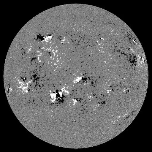 Solar Magnetic Fields