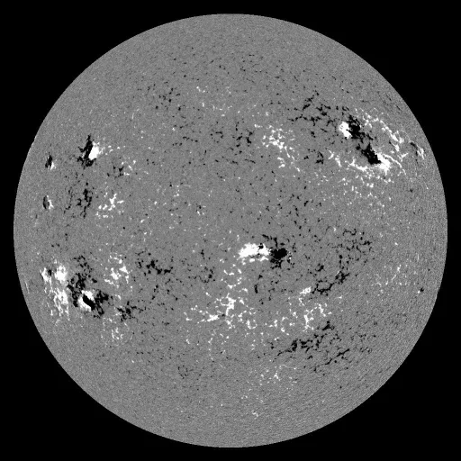 Solar Magnetic Fields