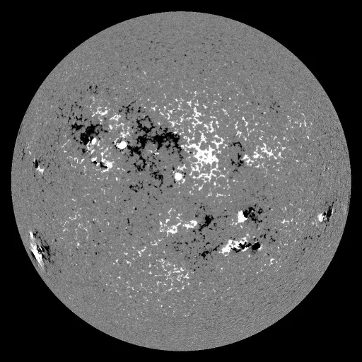 Solar Magnetic Fields
