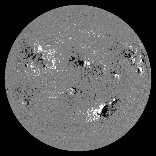 Solar Magnetic Fields