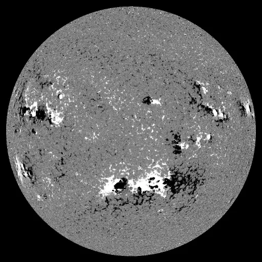 Solar Magnetic Fields