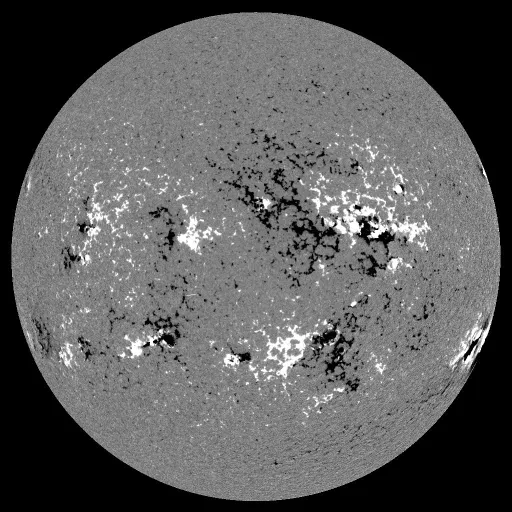 Solar Magnetic Fields